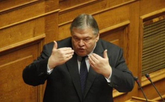 Αγώνας δρόμου για τις αποκρατικοποιήσεις