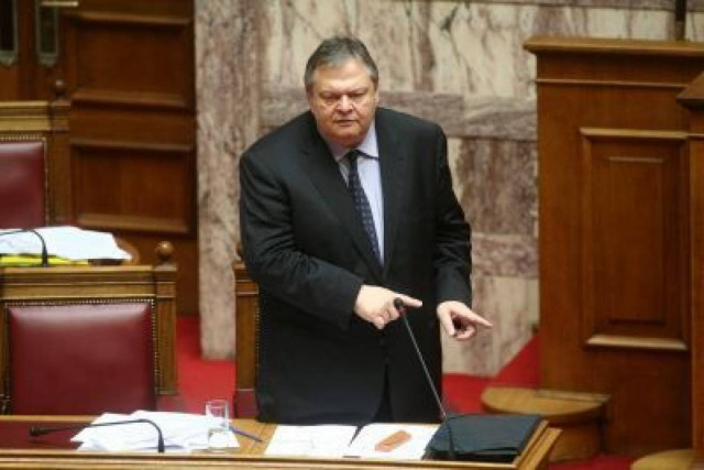 Εσπευσμένα στις Βρυξέλλες ο Βενιζέλος