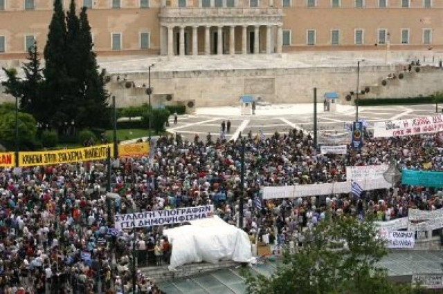 Καμίνης: Οι αγανακτισμένοι έκαναν κάμπινγκ το κέντρο