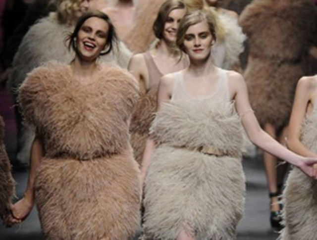 Και η Sonia Rykiel προς πώληση