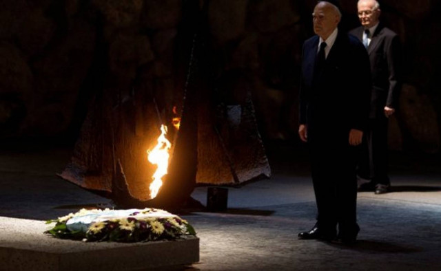 Αποδοκιμασίες κατά Παπούλια στη Ραμάλα