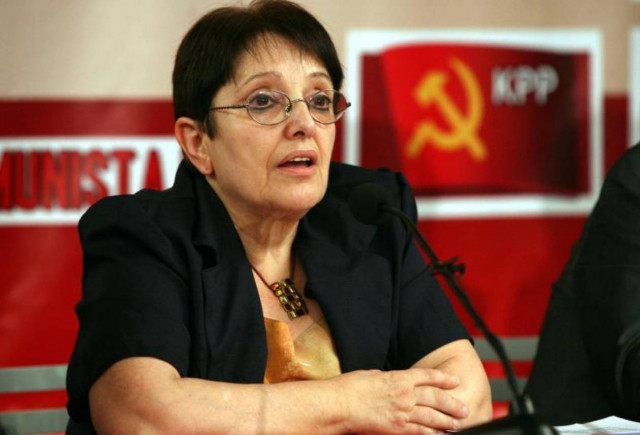 Συνέντευξη Α. Παπαρήγα για τα σενάρια χρεοκοπίας