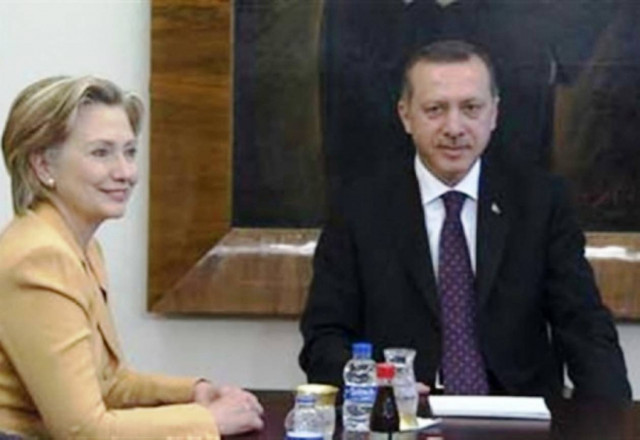 Η Χίλαρι Κλίντον «στρίμωξε» τον Ερντογάν