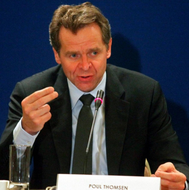 «Στην κόψη του ξυραφιού το ελληνικό χρέος»