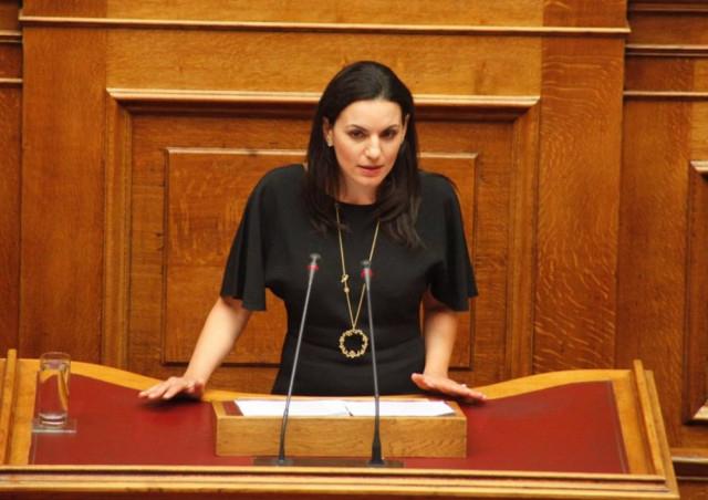 Ο. Κεφαλογιάννη: «Όμηρος ο τουρισμός από τη κυβέρνηση»