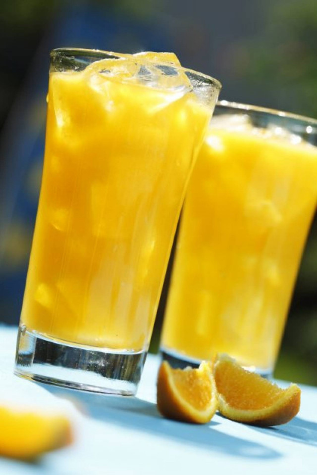 Σπιτική παγωμένη πορτοκαλάδα