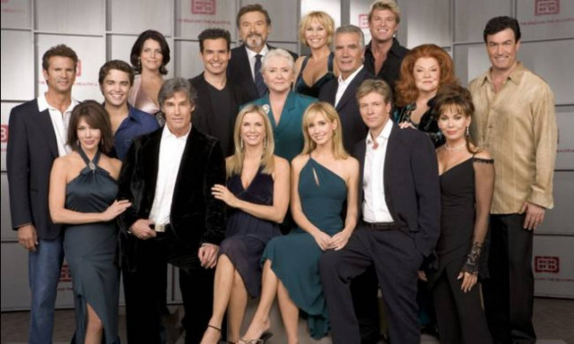 «Τόλμη και γοητεία» ως το 2013!