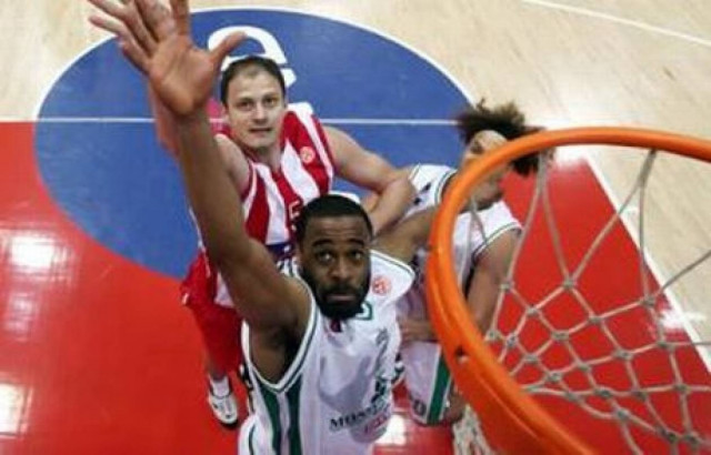 Η Αρμάνι πήρε και Χέρστον!