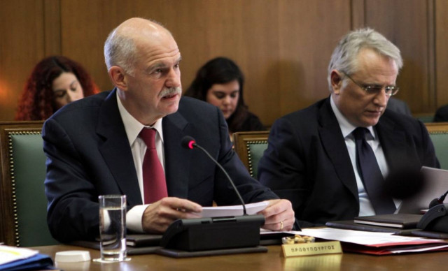 Αυθαίρετα και βία στα γήπεδα στο Υπουργικό