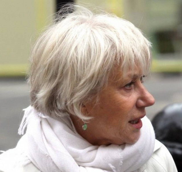 Ποια είναι η πιο παράξενη συνέπεια που μπορεί να σας προκαλέσουν τα γκρι μαλλιά σας;