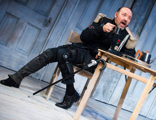 Ο Κέβιν Σπέισι στην Επίδαυρο