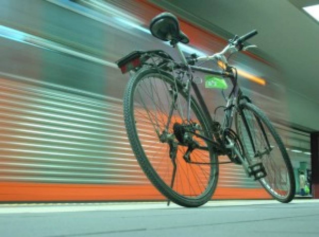 Με το ποδήλατο σε Μετρό, Ηλεκτρικό και Τραμ