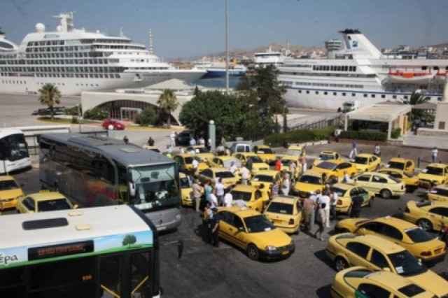 Στην ΓΑΔΑ συνδικαλιστής των ταξί