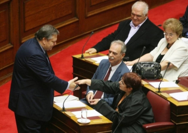 Συνάντηση Βενιζέλου - Παπαρήγα τη Δευτέρα