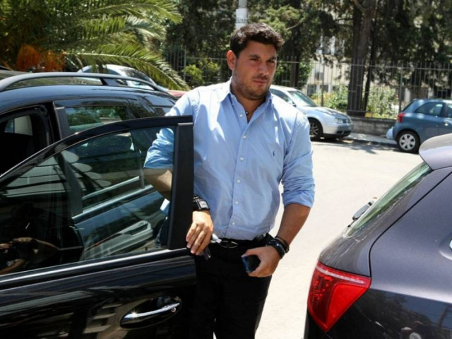 Συμπλέουν Ψωμιάδης και οργανωμένοι