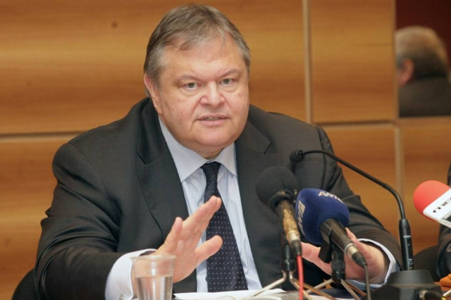 Βενιζέλος: «Δεν μειώνεται ο ΦΠΑ»