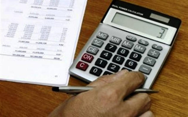 Αρχίζει ο διάλογος για το φορολογικό – στην ατζέντα η μείωση του ΦΠΑ