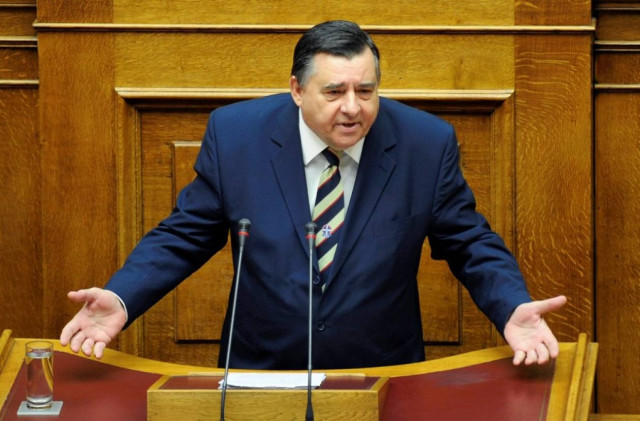 Ο Καρατζαφέρης για τα κονδύλια του ΕΣΠΑ