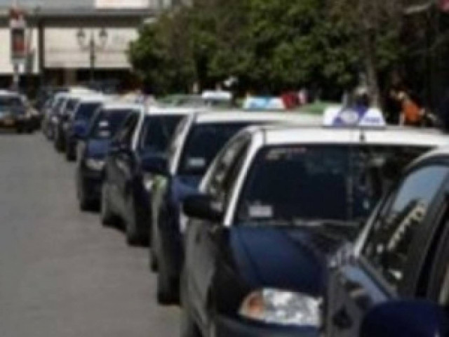 Δέκα δικογραφίες για ιδιοκτήτες ταξί στα Χανιά