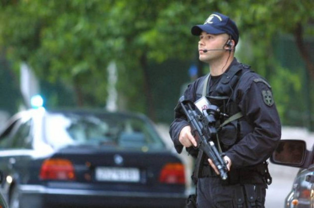 VIDEO: Αποζημίωση ζητά η 25χρονη η ειδική φρουρός Σοφία Ψυχογιού