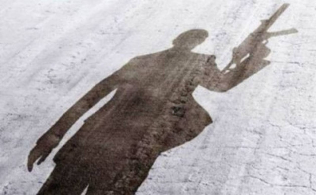 Κινηματογραφική ληστεία με καλάσνικοφ… για τσιγάρα!