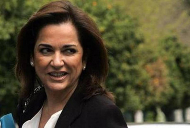 Στην Τζια η Ντόρα Μπακογιάννη