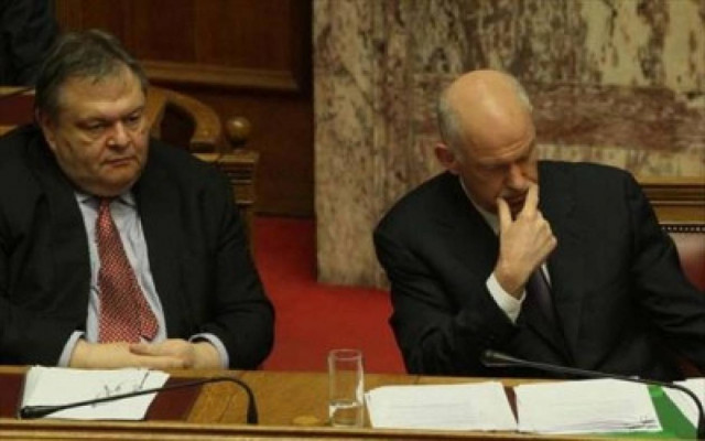 Χαλίφης στη θέση του χαλίφη ο Μπένι…