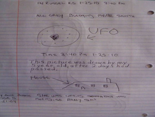 Κοριτσάκι ζωγραφίζει UFO που είδε στον ουρανό!