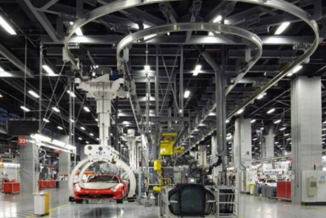 Στα άδυτα του εργοστασίου της Ferrari