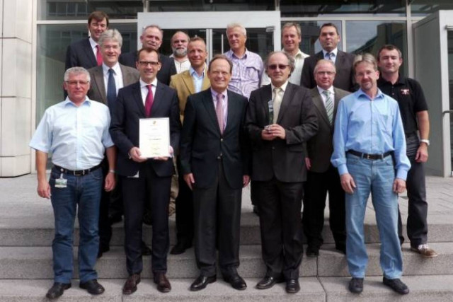 H Porsche βραβεύει την Schaeffler