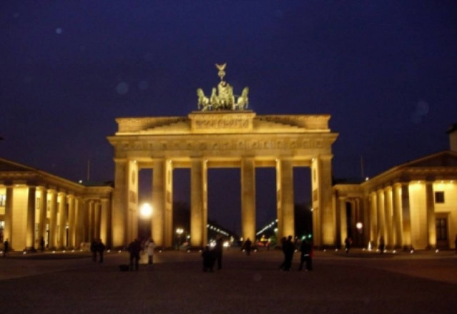 Citi: Γαλλία, Μ. Βρετανία, Καναδάς αλλά και... Γερμανία κινδυνεύουν από υποβάθμιση!