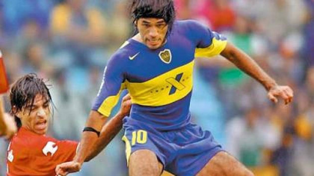 Βάργκας και Ταβάρες «τσεκάρει» η ΑΕΚ