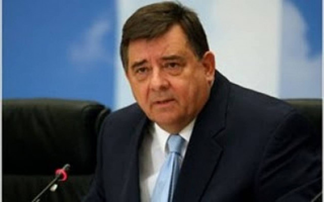 Καρατζαφέρης: «Η Παναγία να μας βοηθήσει»