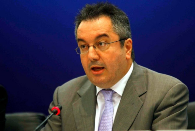 Ο εκνευρισμός Μόσιαλου για το live!