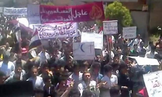 Νέα πυρά εναντίον διαδηλωτών στη Συρία