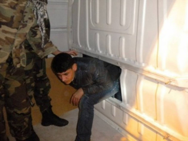 Εντοπίστηκε στα Ιωάννινα φορτηγό με 31 λαθρομετανάστες