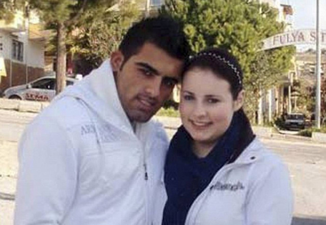 Συνελήφθη 17χρονος για δολοφονία δύο τουριστριών