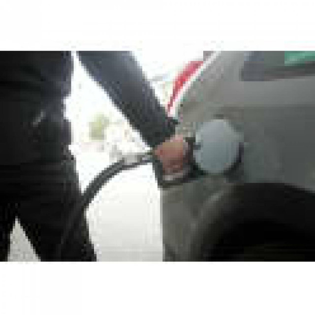 Ληστεία με λεία 20.000 ευρώ, σε βενζινάδικο στα Καλύβια