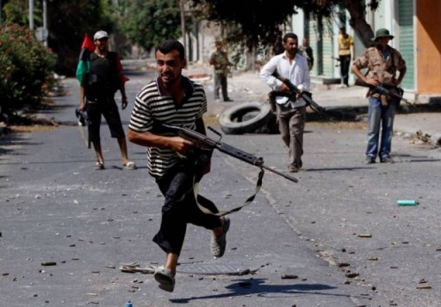 Λιβύη: Προελαύνουν οι αντικαθεστωτικοί