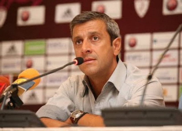 Λάρισα και Πανσερραϊκός «απειλούν» το πρωτάθλημα