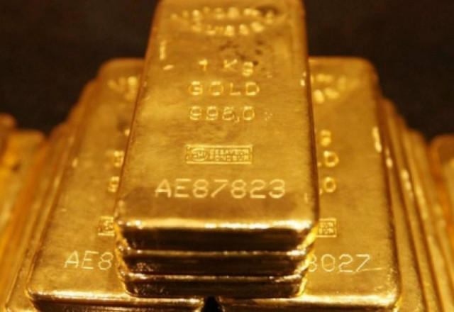 Δεν σταματάει ο χρυσός