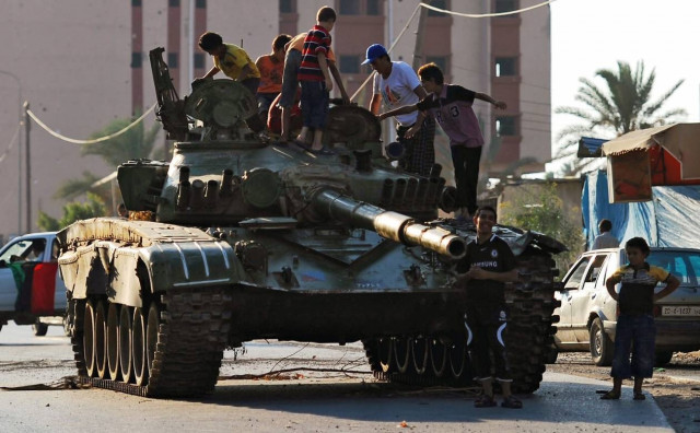 Ελεύθεροι οι δημοσιογράφοι που κρατούνταν σε ξενοδοχείο της Τρίπολης