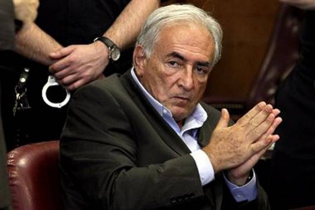 Δεν δίνει λεφτά στην καμαριέρα ο Στρος Καν