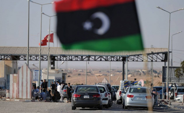 "Μεταφέρονται" στην Τρίπολη οι εξεγερμένοι