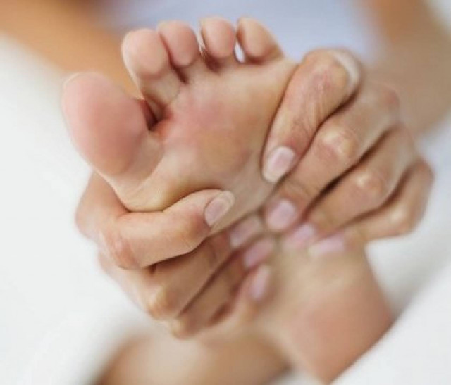 Foot Massage: Κάντε το μόνες σας