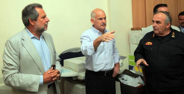 Χρ. Παπουτσής: Μπορούμε να ελέγξουμε τις φωτιές