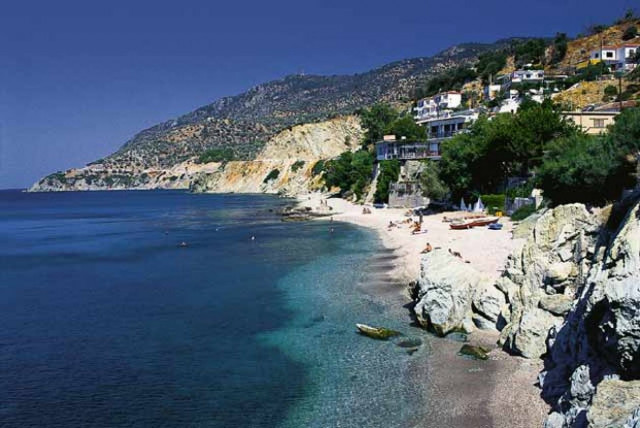 «Απόβαση» Τούρκων τουριστών σε ελληνικά νησιά