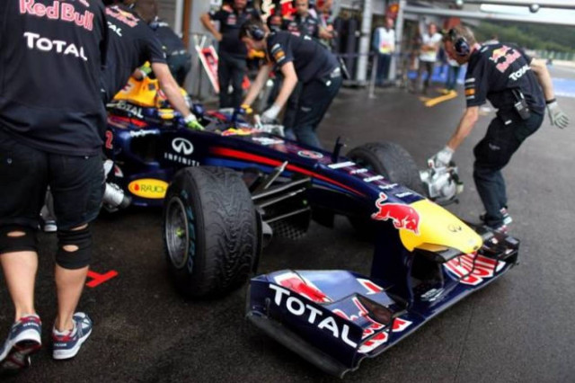 F1 Βέλγιο: Φέτελ ξανά από την pole