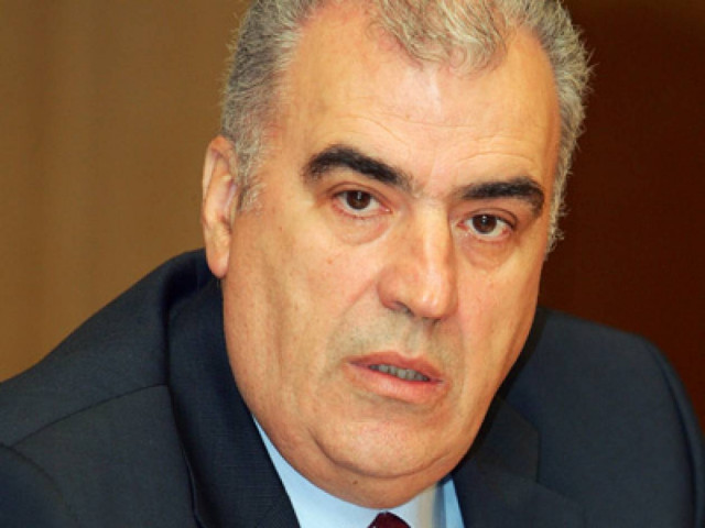 Τα νούμερα του Ρέππα και… τα μουστάκια του Ραγκούση