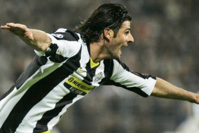 Ιακουίντα και στο βάθος Ζινιάκ!